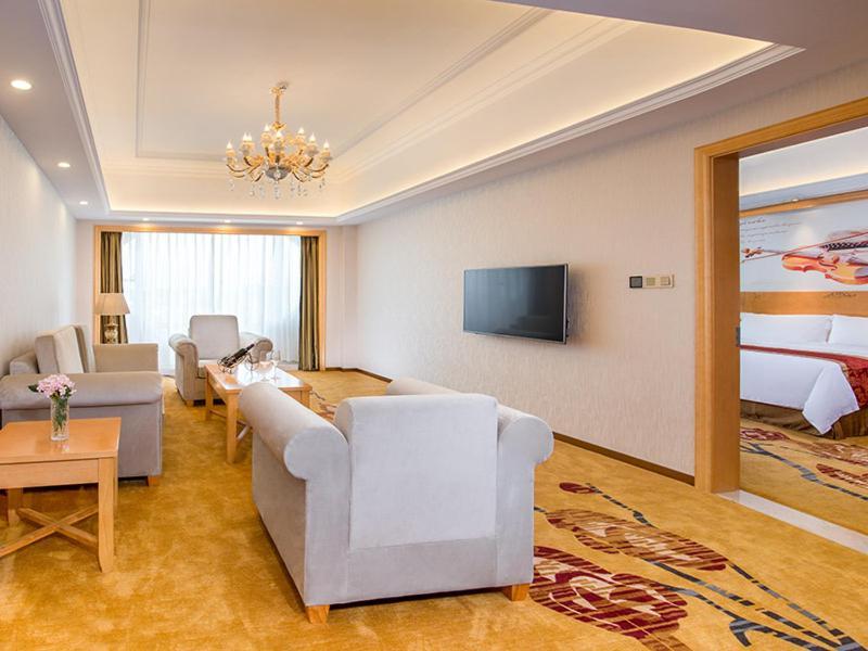 Vienna International Hotel Hunan Chenzhou Qingnian Avenue Zewnętrze zdjęcie
